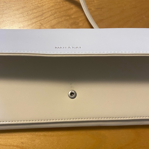 Matt & Nat vegan leather clutch bag - Picture 10 of 16